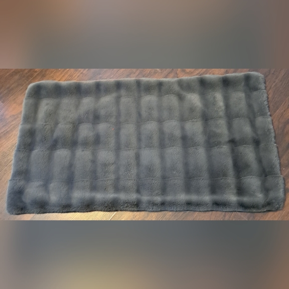 UGG Bedding Ugg Fuzzy Soft Faux Fur Oversized Pillow Sham Bedding